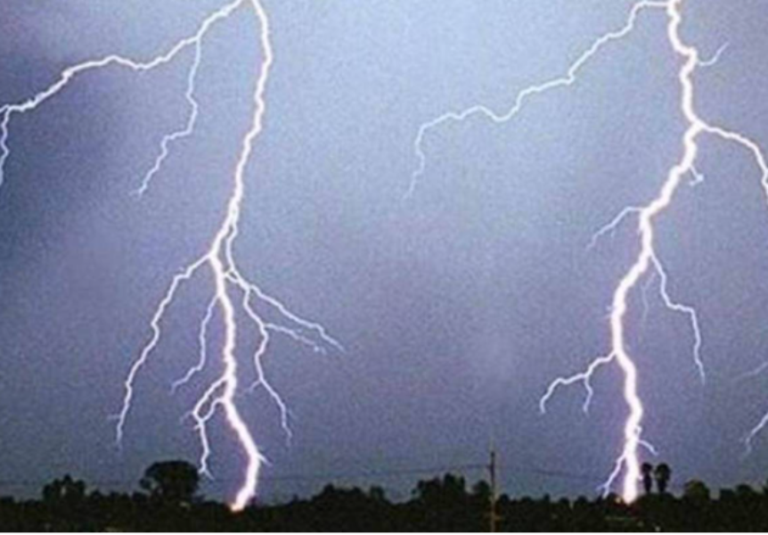 Lightning Strikes in Bihar killed at least 7 with several injured